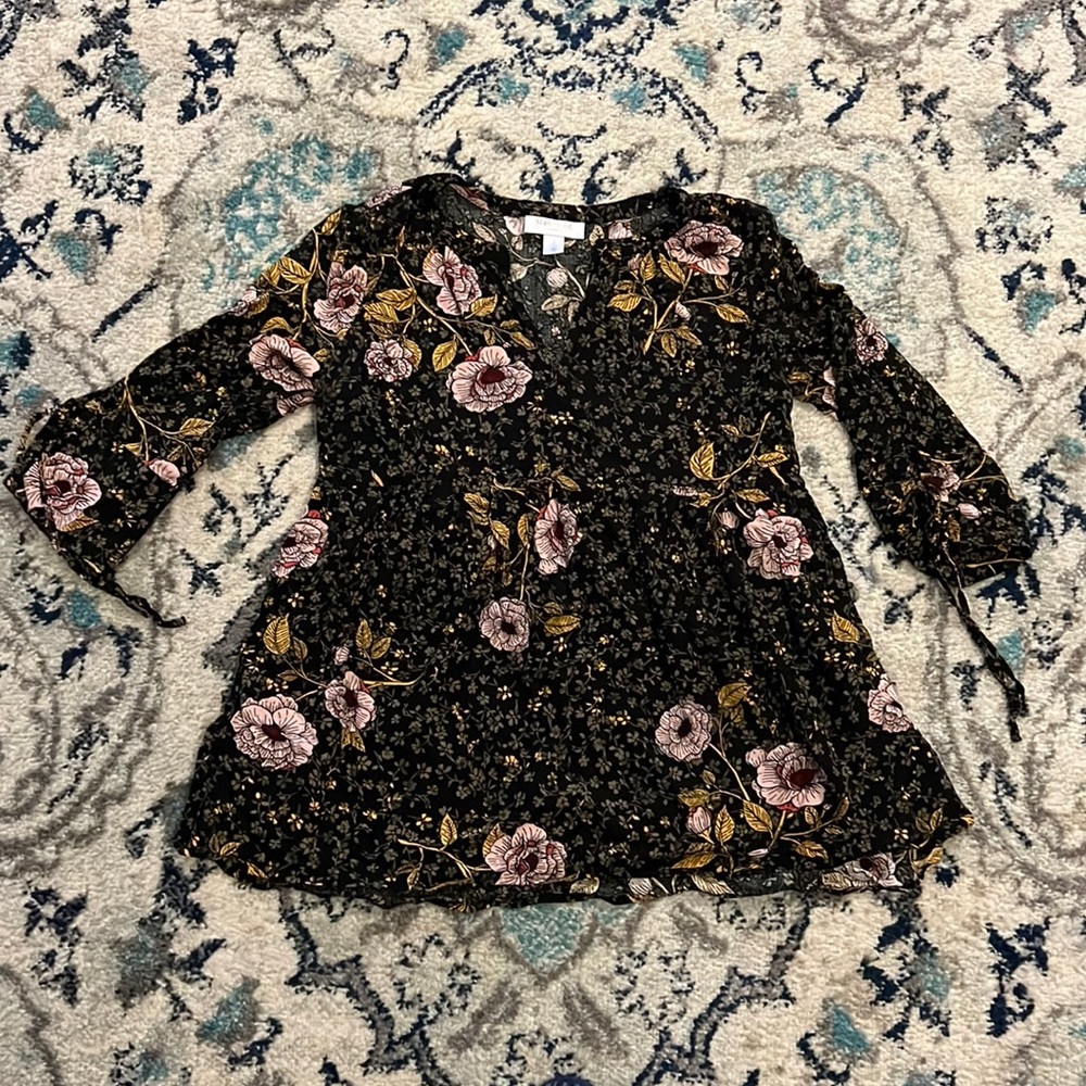 Motherhood Maternity 3/4 sleeve top